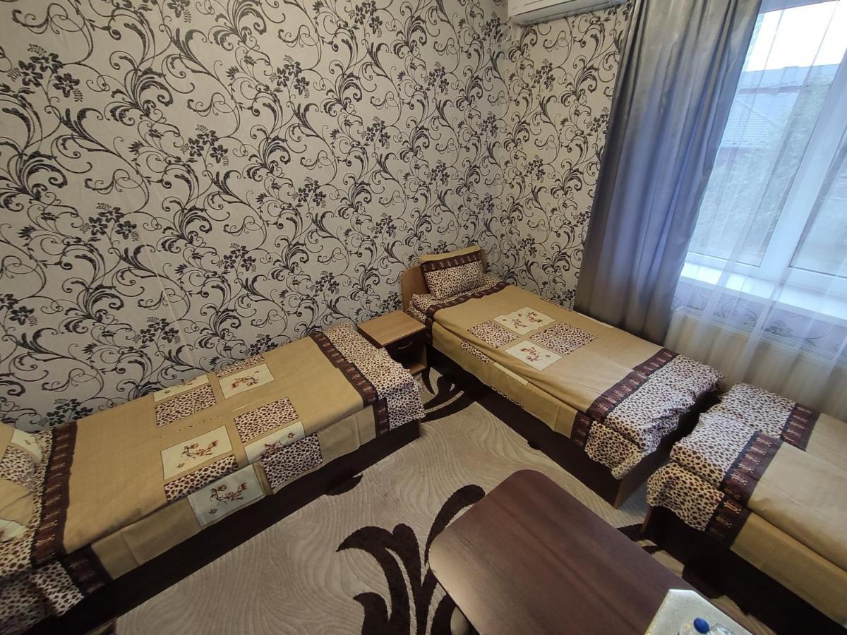 Karavan Hotel Bila Krynytsya  Luaran gambar