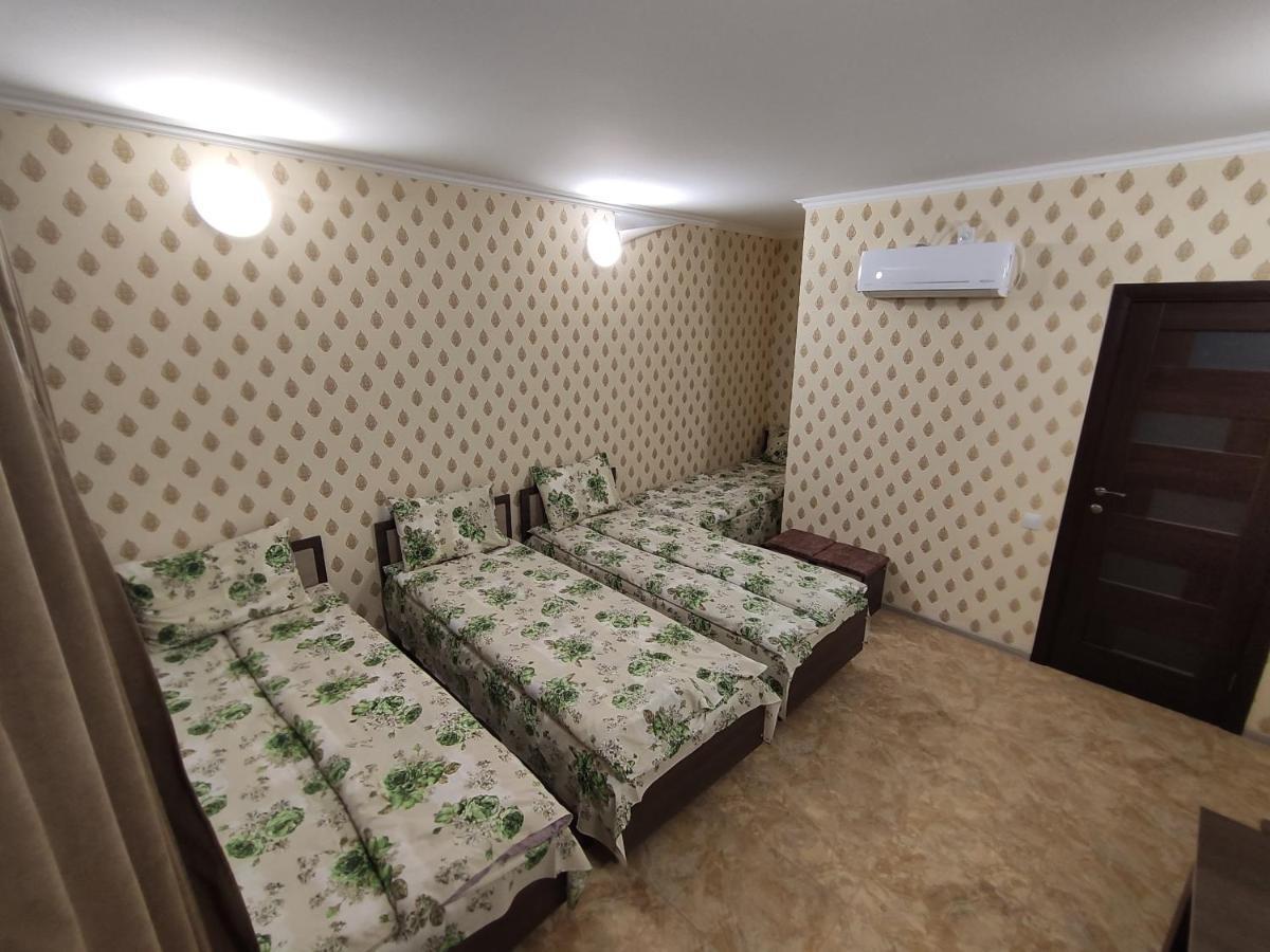 Karavan Hotel Bila Krynytsya  Luaran gambar