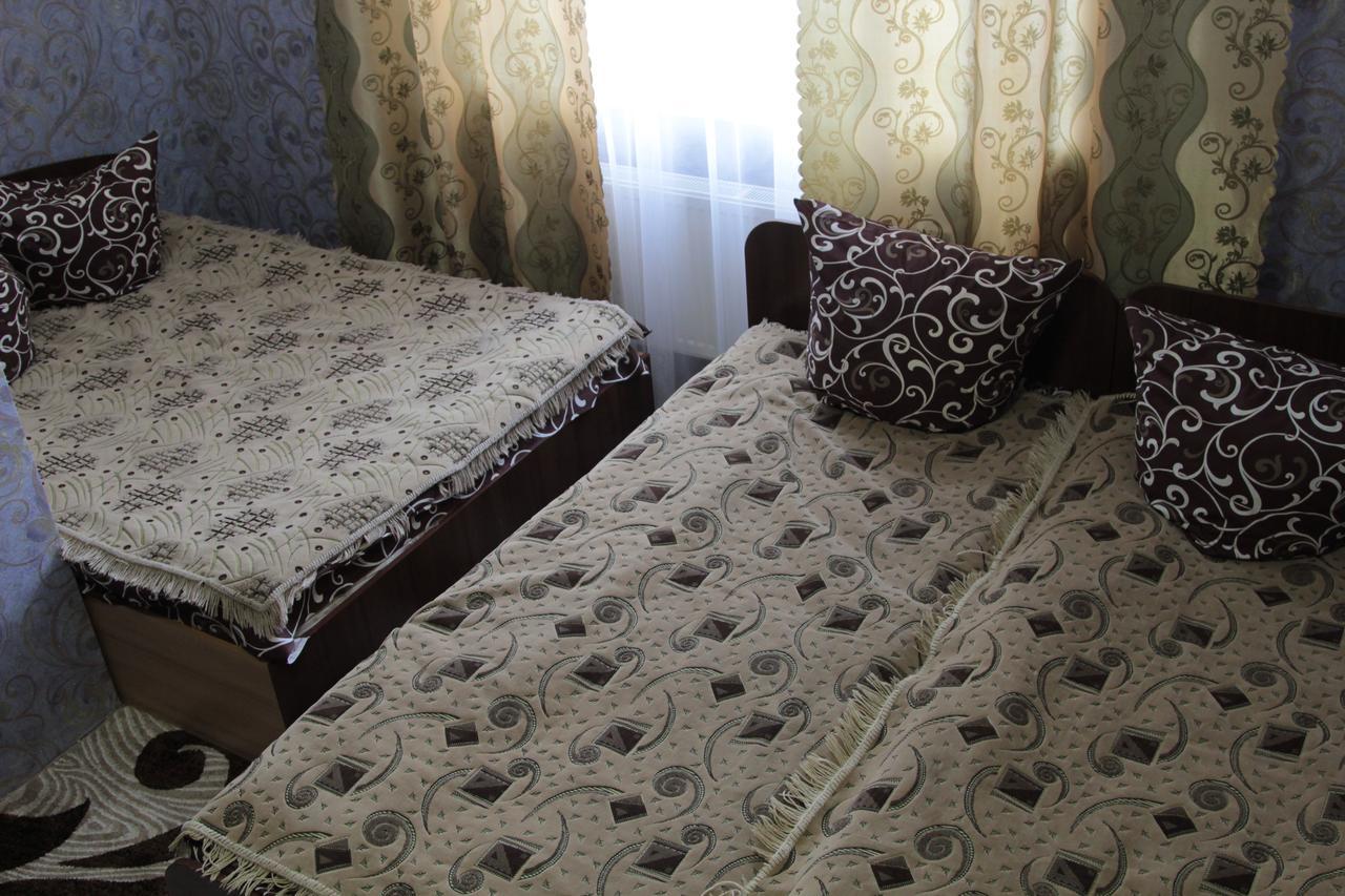 Karavan Hotel Bila Krynytsya  Luaran gambar