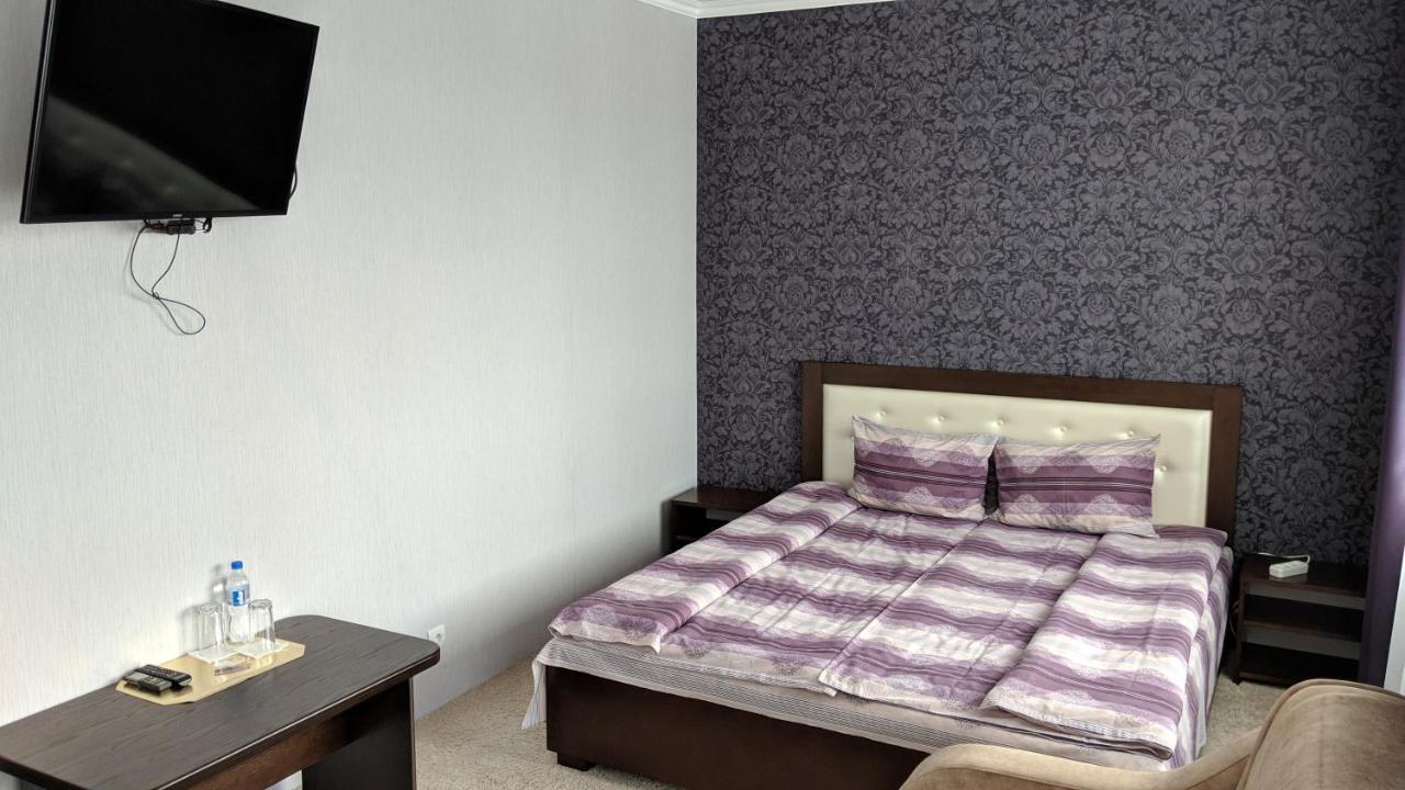 Karavan Hotel Bila Krynytsya  Luaran gambar